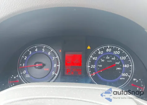 2009 Infiniti G37X z USA, uszkodzony, nr VIN JNKCV61F29M050231